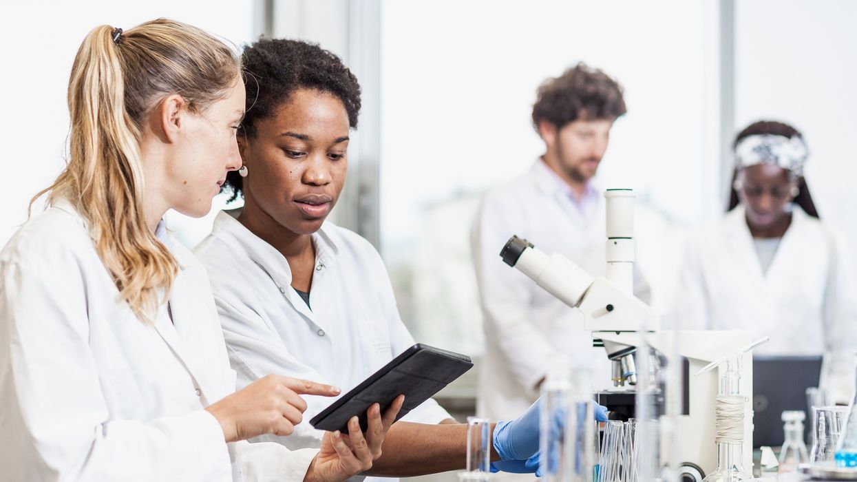 122 pharmacists were successful in achieving credentials