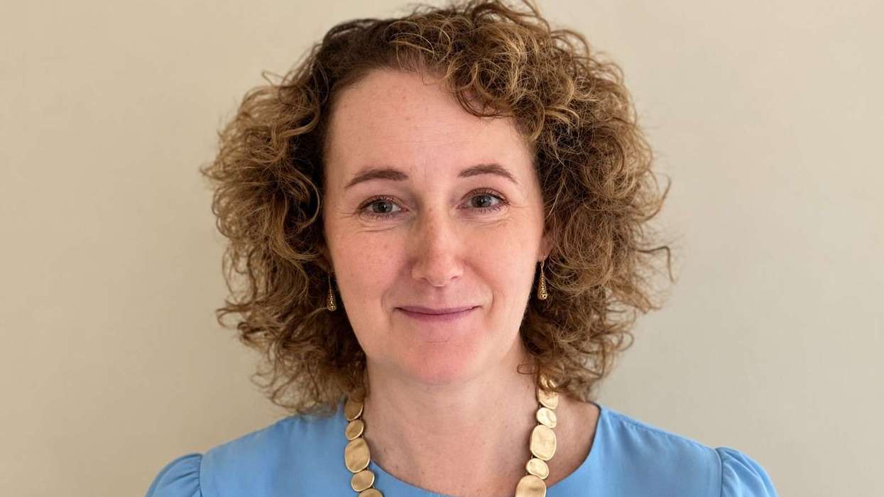 Consultant Pharmacist Heather Smith receives RCPharm's Barnett Award