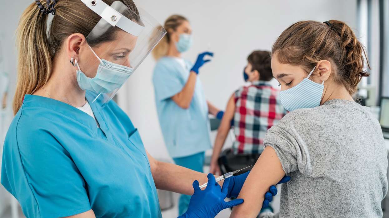 Government failed to provide adequate PPE kits to health workers: Covid report
