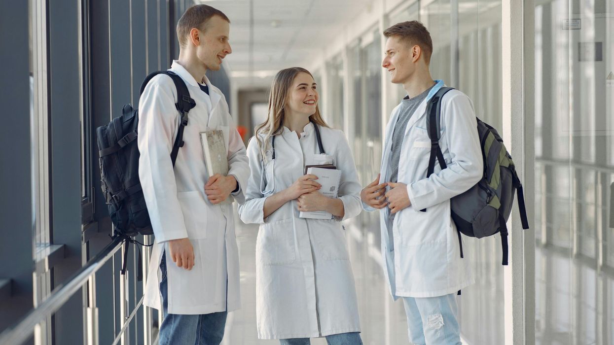PDA: Current NHS pharmacy services unlikely to permit pharmacy technicians to operate under PGDs