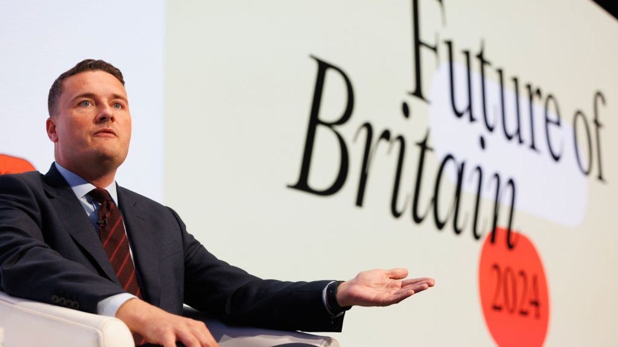 Streeting demands end to 'begging bowl culture' in DHSC