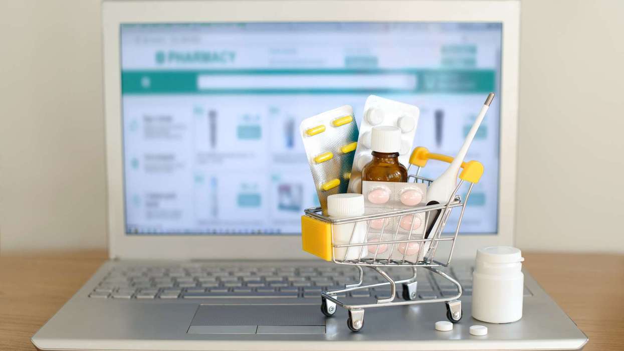 Using Partial Match Anchor Text to Improve Pharmacy Websites