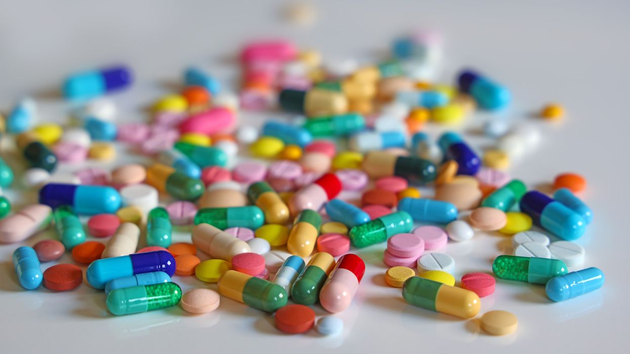 MHRA seizes doses of illegal medicines