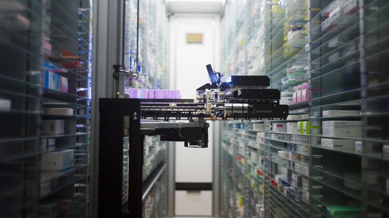 More pharmacies are turning to MDS automation systems
