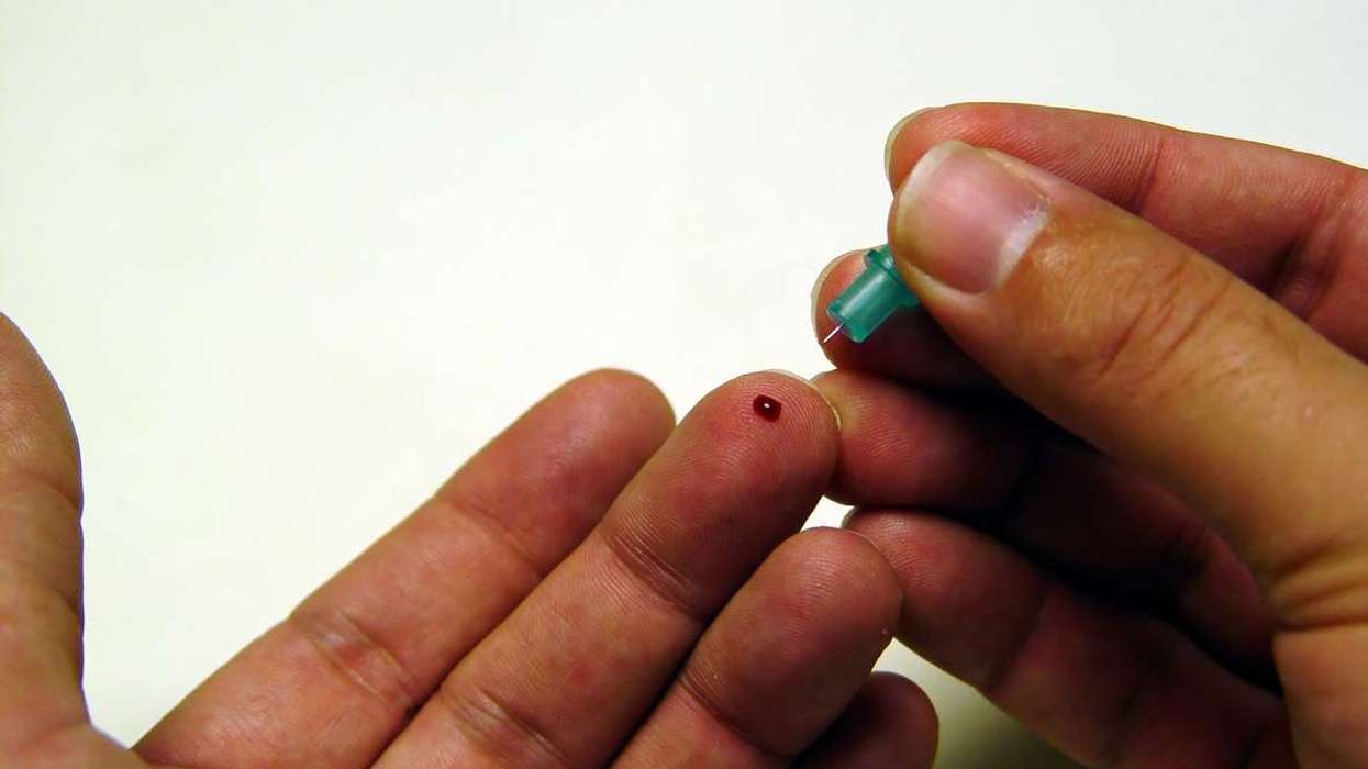 New blood testing device to monitor patient health at home