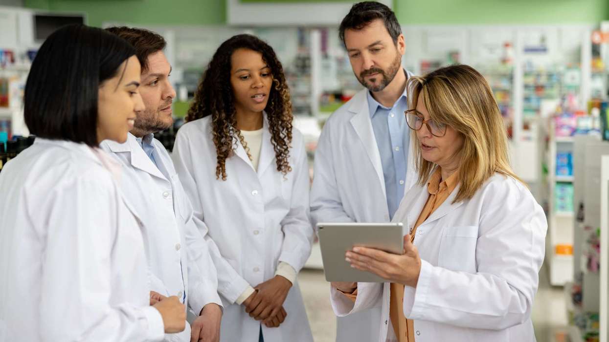 NHS pilot to support newly qualified pharmacists as independent prescribers