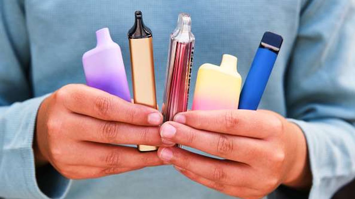 ONS: Vapers Outnumber Smokers in UK as Laws Tighten