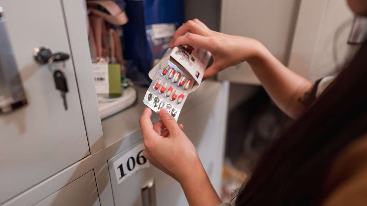 Pharmacists recommend safe medicine keeping amid record heat wave