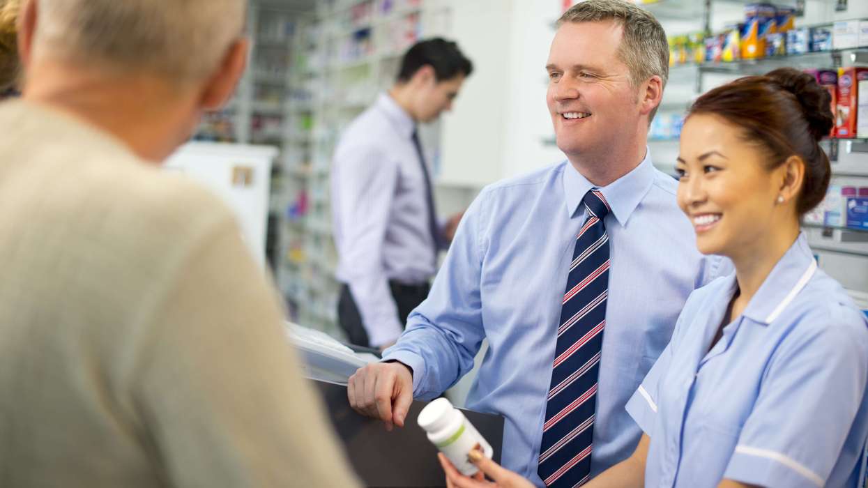 Royal College updates guide for chief pharmacists, directors