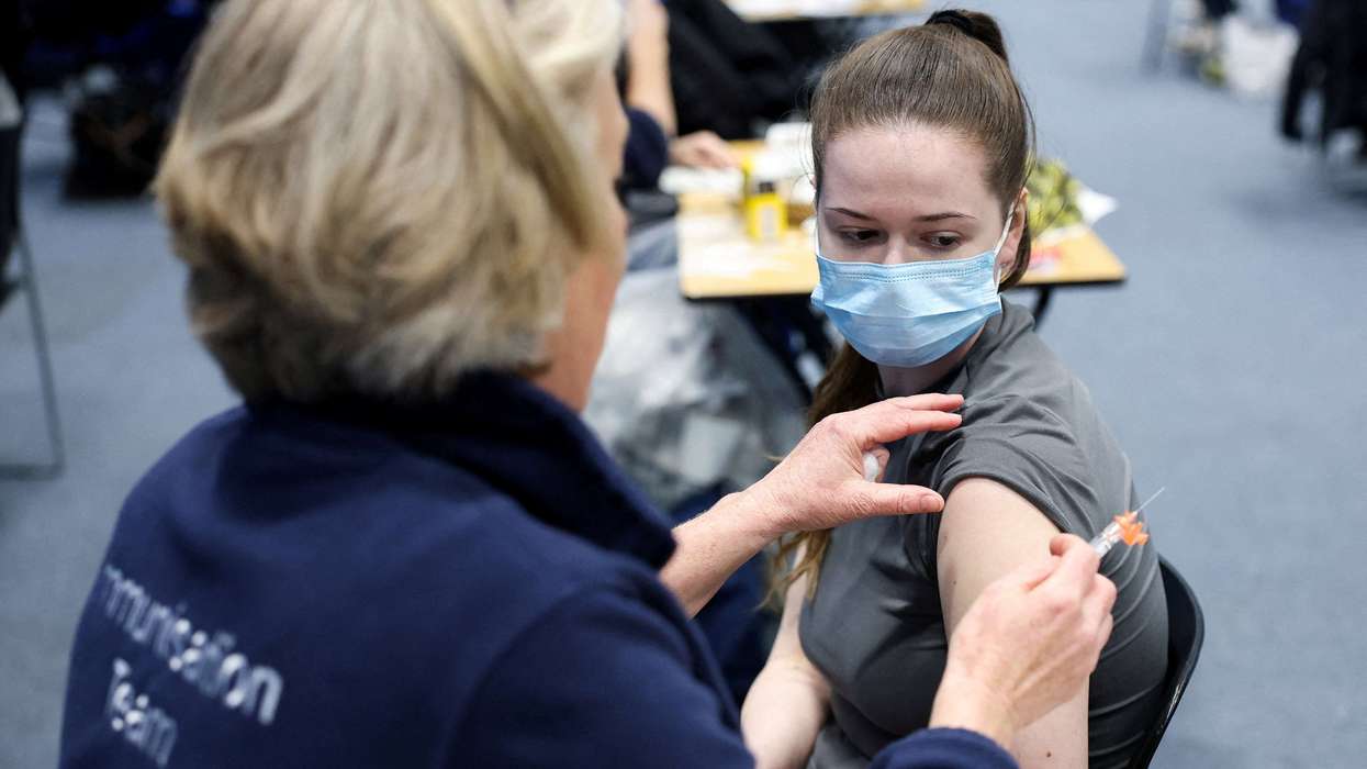 Three meningitis cases in Dorset; vaccination drive started