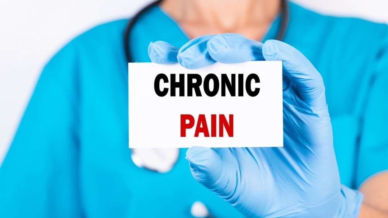 Training guide for pharmacy teams to manage pain without opioids